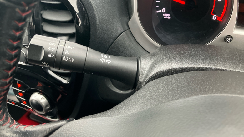 Nissan Juke 1.5 dCi Acenta Premium 5dr Diesel Hatchback